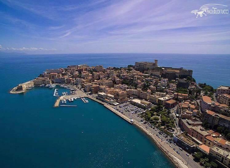 Bed & Breakfast Castello Aragonese Gaeta Exterior foto
